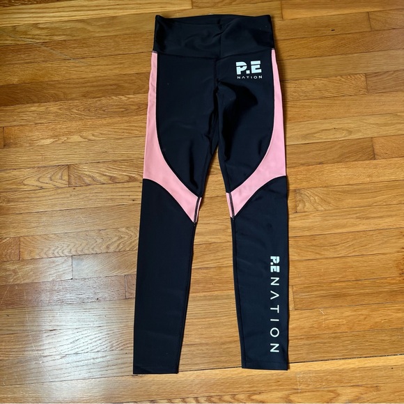 P.E Nation Leggings - Picture 1 of 3